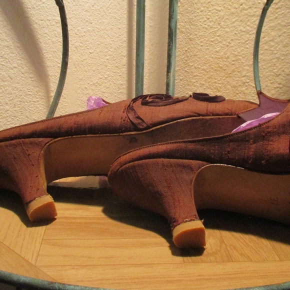 Emma Hope's Shoes - Picture 3 of 8